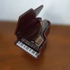 美品☆ サントリーウィスキー響　空瓶　ピアノ型 SUNTORY サントリー 響 楽器ボトル ピアノ型ボトル 600ml – お酒の通販