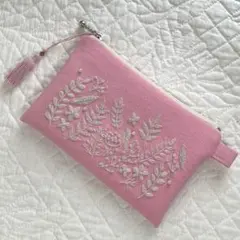 手刺繍 ミニポーチ