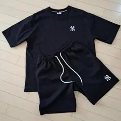 Item thumbnail for item e81f98fa-531d-4aed-97dc-8086eb3688d7