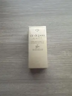 にじ 様専用 クレドポーボーテ　日焼け止めクリーム