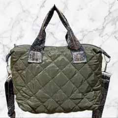 キルティング 2WAY ショルダーバッグ カーキ ボストンバッグ