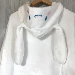 【新品 LL】サンリオ　シナモロール　耳付き　なりきり　ボアパーカー