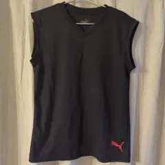 PUMA ネイビー Vネック ノースリーブシャツ 140