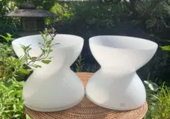 〜北欧　スウェーデンから〜　ハンドメイドの白い花瓶　ふたつセットのサムネイル