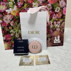 Dior Forever クッションファンデ用ピンクケース　日焼け止めサンプル