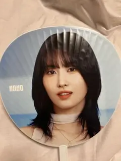 2025年最新】twiceモモうちわの人気アイテム - メルカリ