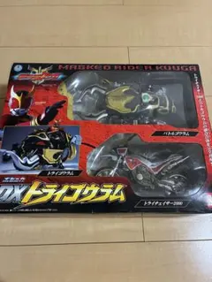 仮面ライダークウガ DXトライゴウラム トライチェイサー2000 バンダイのサムネイル