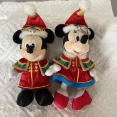 ディズニー　ぬいぐるみバッジ　クリスマス　ミッキー＆ミニー