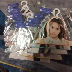 NiziU ビジュアルハンガー 9個セット