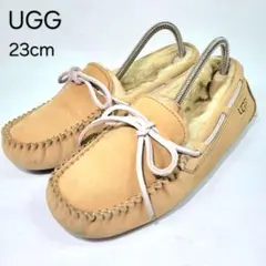 アグ　モカシン　23㌢　ヌバック　ライトブラウン　リボン