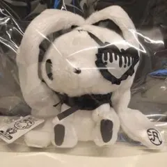 【正規品】グルーミー 汎用うさぎ 手乗り鎮座ぬいぐるみ White