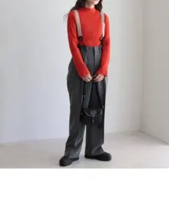 未使用級 feepur サスペンダー ハイウエストパンツ レザー 高級感 