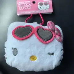 サンリオ　ハローキティ　カラビナ付きぬいぐるみファスナーポーチ