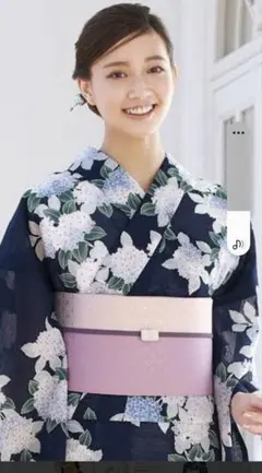 Item thumbnail for item 13607e19-0d3d-4da2-aebb-6d07dc1b95f8