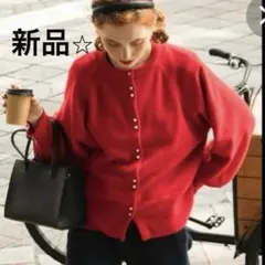 新品　BONLECILL ボリュームスリーブパールボタンカーディガン F 赤