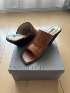 UNTISHOLD アンチショルド ミュール Xio 36のサムネイル