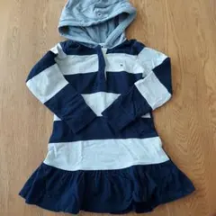 TOMMY HILFIGER 4Tサイズ