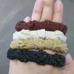 ラメ入りフリルデザインヘアゴム4個セット