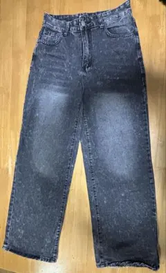 Item thumbnail for item 68f9ed81-c5d1-4bb1-ae05-dda4ab3ced6d