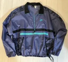 nike ナイロンジャケット　古着