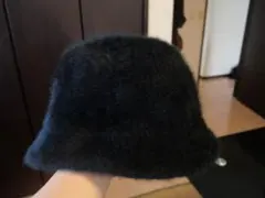ブラック　ファーバケットハット