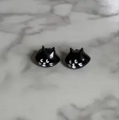 ネネット にゃー ピアス 立体のサムネイル