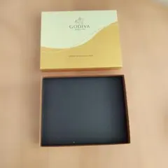 GODIVA 空き箱　ゴールドコレクション ボックスのサムネイル