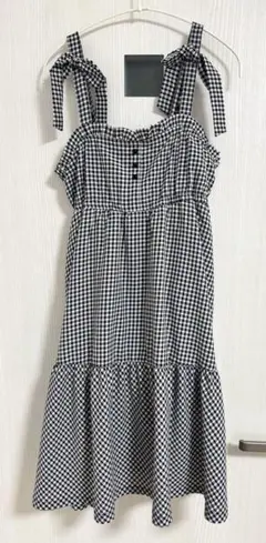 【送料込み】メゾピアノ　ワンピース　150cm