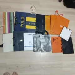 Item thumbnail for item 468acfec-b35a-4a26-a627-83a45ed214b9