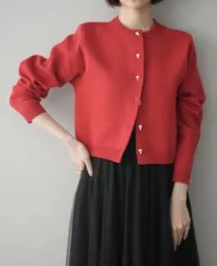 lumier 同型　メタルボタンクロップドポリエステルニットカーディガン　赤