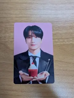 Item thumbnail for item 9208a104-3c04-47b7-8d51-275c0877688b