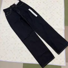 新品　UNIQLO ワイドストレートジーンズ ネイビー 21