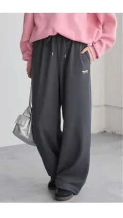 新品未使用　ペニーズ　グレー ワイドイージーパンツ