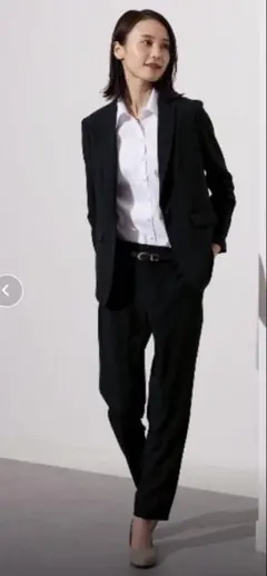 パンツスーツ　セットアップ　AOYAMA