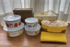 リラックマ ふた付きホーロー容器2個セット✖️2　お弁当箱 ランチボックスセット