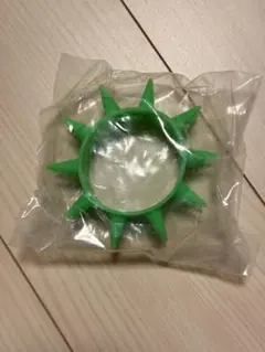 サバシスター トゲトゲの腕輪 蛍光緑 - メルカリ