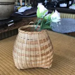 竹製ビク風花器