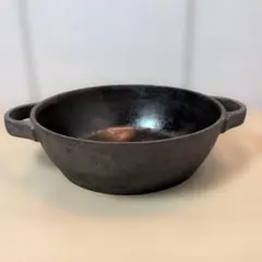 Item thumbnail for item e8818852-7b6b-48e1-a71a-dc3e5c5ba05e