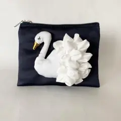 値下げ 新品 未使用【LUDLOW】 SWAN ポーチ 黒 2025年最新】ludlow スワンの人気アイテム - メルカリ