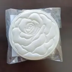 未使用新品☆マキアージュ ローズ型押しミラー☆匿名配送☆送料無料