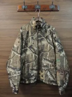 Item thumbnail for item 4599e20c-6150-4bd0-8317-431d5e846eb2