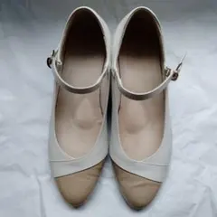 ペダラウエッジウッドストラップパンプス24センチホワイトベージュジーロアシックス