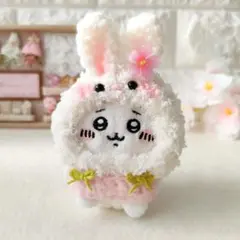 ちいかわ　お座りぬいガチャ用　ふわふわ春うさぎ白　ぬい服　着ぐるみ