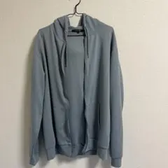 グレー フード付きパーカー