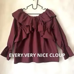 【EVERY.VERY NICE CLAUP】 トップス　フリル　オフショルダー