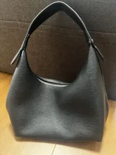 Item thumbnail for item 1c0c2aec-3101-4498-94d2-272aa91da43a