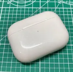 Apple AirPods pro第2世代充電ケースのみ