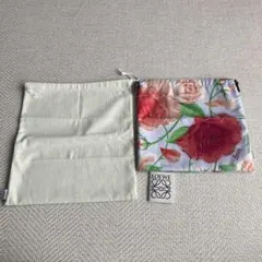 【LOEWE】 花柄ポーチ 約25cm x 20cmのサムネイル