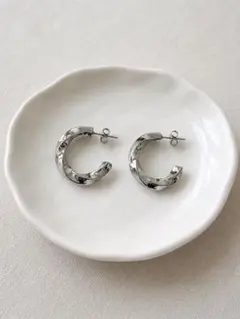大人気！フープピアス シンプル　ステンレス　結婚式　パーティー　12mmのサムネイル