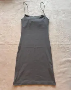 ZARA タイトワンピース　グレー　夏